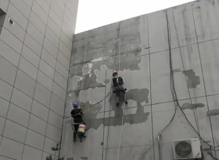 威海市楼顶漏水维修公司分享下威海市外墙防水的注意事项